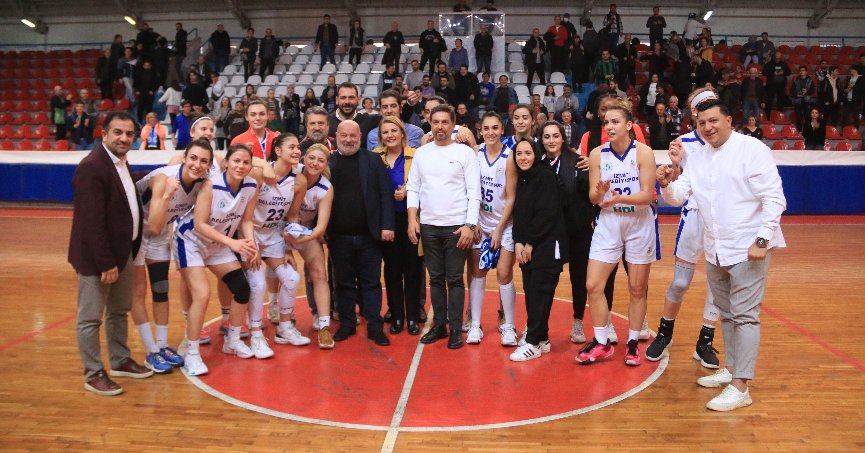 Periler uzatmalarda Urla’yı yıktı 85-88