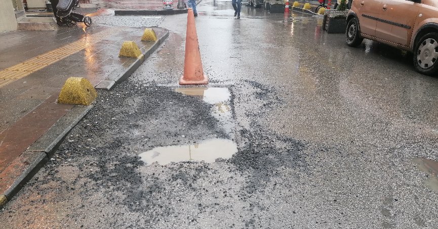 Çukur oluşan nokta kapatılmalı