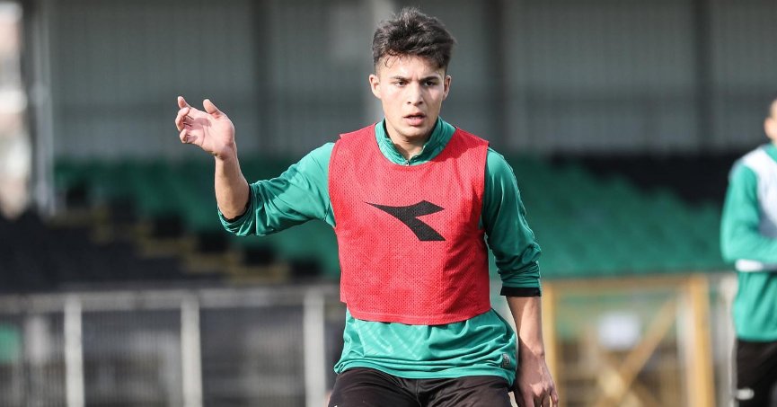 Yusuf Efe şans bekliyor