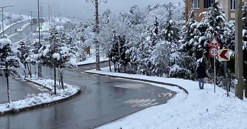 Beklenen kar yüksek kesimlere düştü