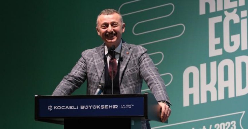 ‘Bu şehrin nesillerini ihya etmenizi bekliyoruz’