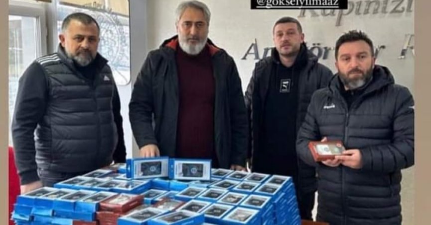 KASKF’den afet bölgesine powerbank desteği