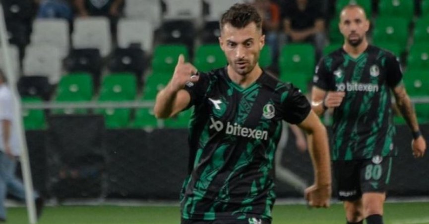 Burak Süleyman, İzmit’e geliyor