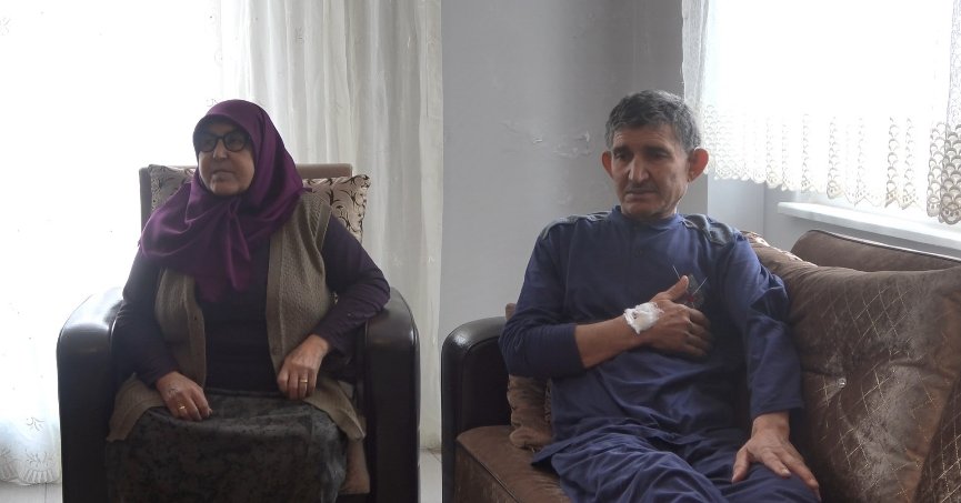 Depremzede yaşlı çift, eve yerleştirildi