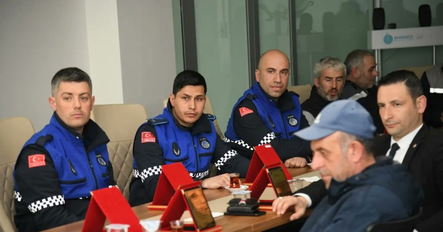 Özlü’den afet bölgesinde  çalışan personeline teşekkür