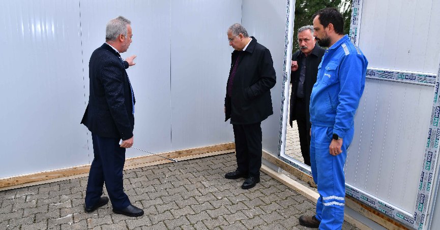 KOÜ depremzedeler için modül ev üretecek