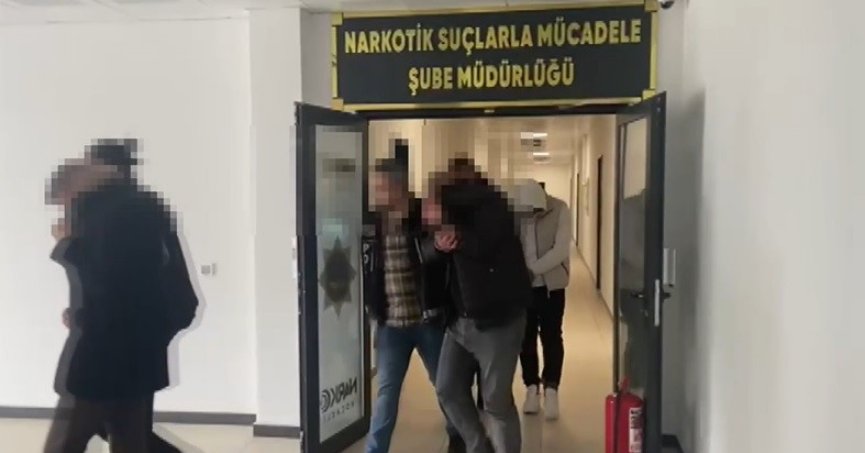 3 ayrı operasyonda 7 şüpheli tutuklandı