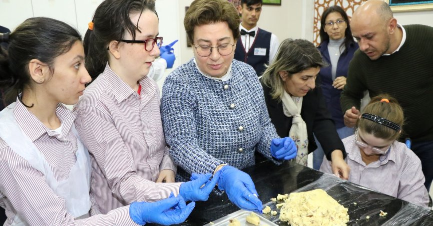 Özel öğrencilerden Anne Kurabiyesi