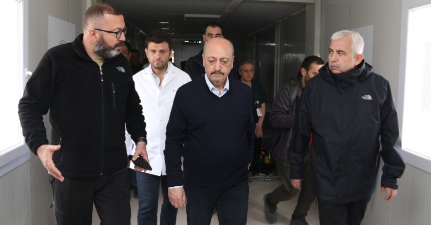 Bakan Bilgin’den Büyükşehir’in Defne hastanesine tam not