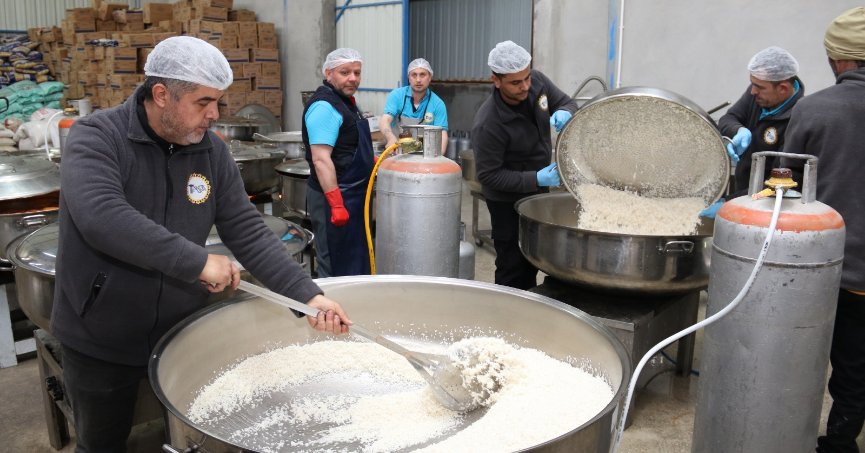 Defne’nin gönül sofrası; Antikkapı mutfağı