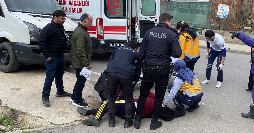 Cadde ortasında baygın halde bulundu