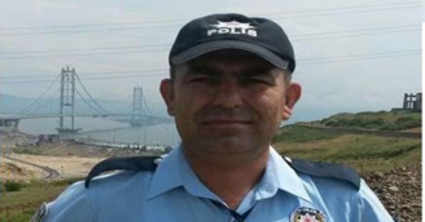 Kalp krizi geçiren polis memuru hayatını kaybetti