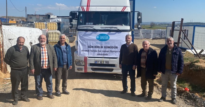 Ahıska Türkleri depremzedelerin yaralarını sarıyor