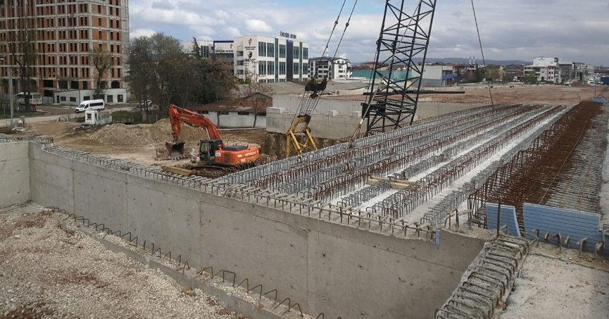Alikahya Stadyum yolunda  köprü kirişleri tamam