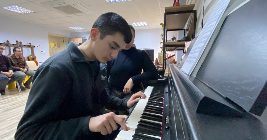 “Sanat için ben de varım” diyenler burada