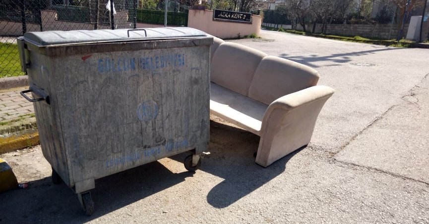 Evsel atık, kötü  görüntü oluşturdu