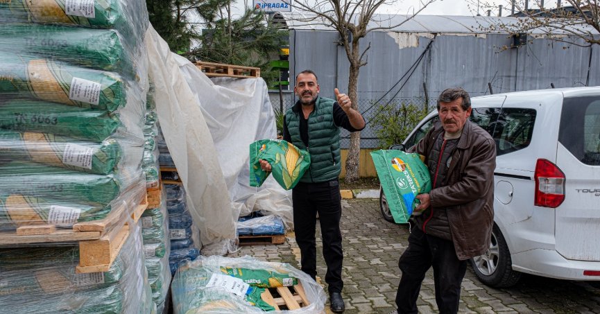 Çiftçilere tohum  dağıtımı başladı