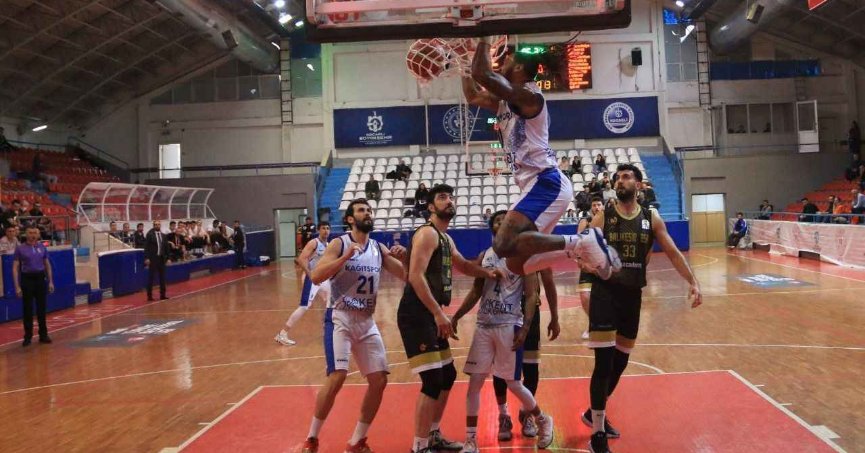 Kağıtspor , Başkent’te galibiyet istiyor