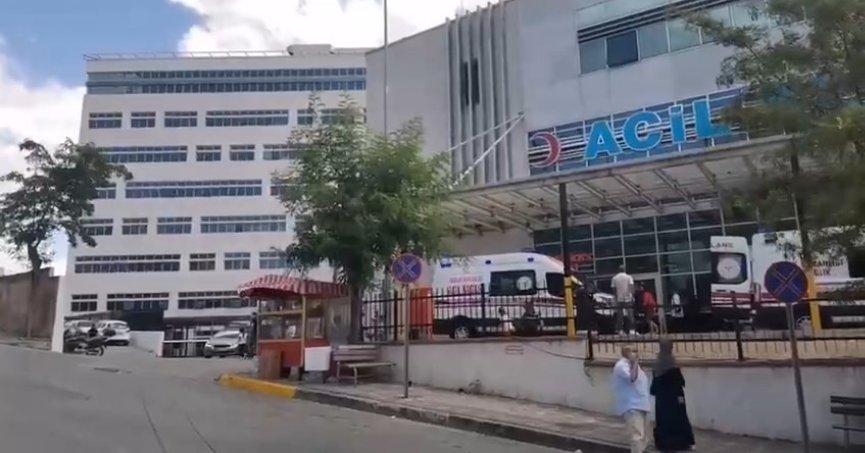 İki grup arasında bıçaklı kavga: 2 yaralı