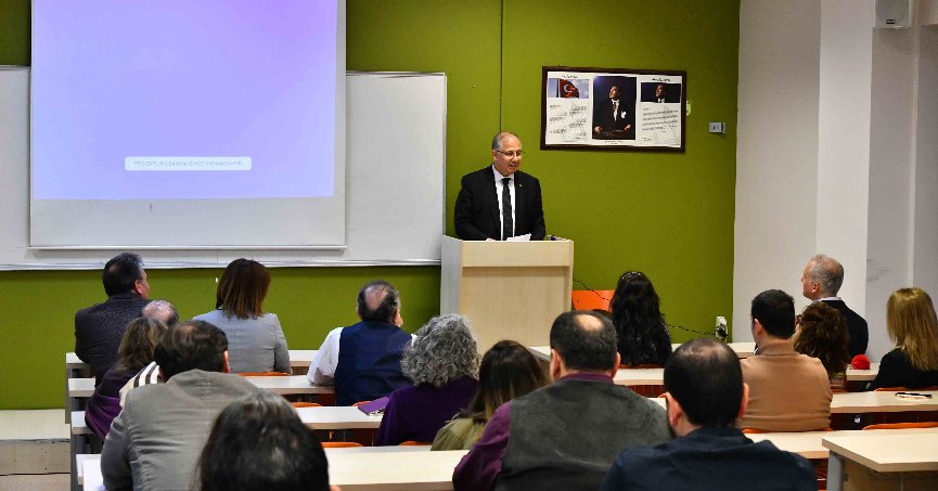 ‘Sizlere çok önemli  görevler düşmekte’