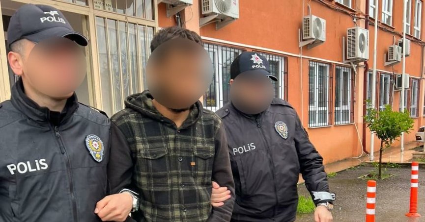 ‘Kimlik bilgilerin terör örgütlerinin eline geçti’ diyerek dolandırdı