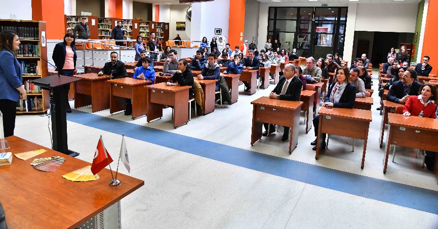 KOÜ’den deprem bölgesine kitap bağışı