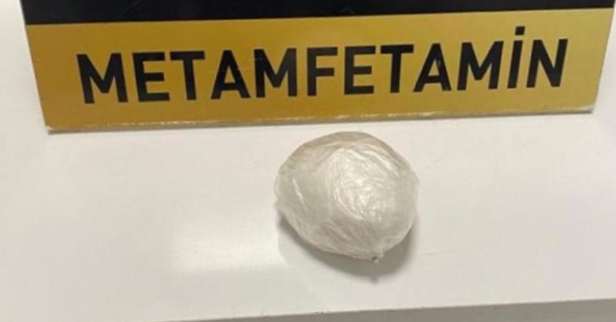 Uyuşturucu bulunan araçtaki 1 şüpheli cezaevinde