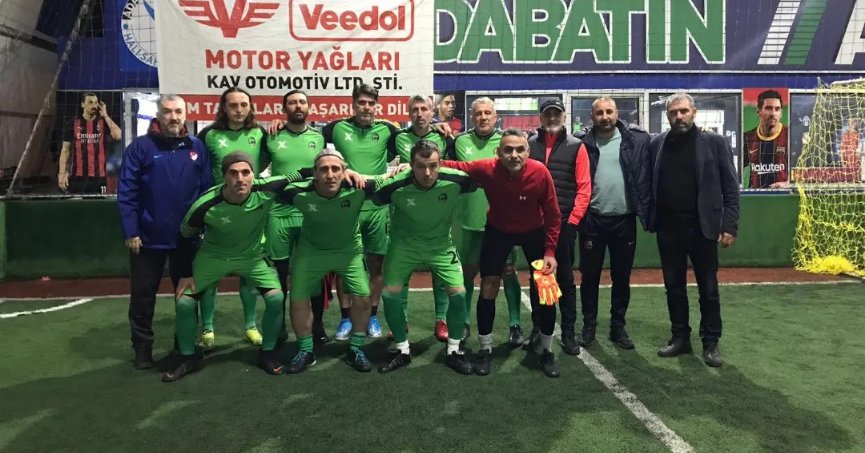 Nikomedia Masterler kazandı