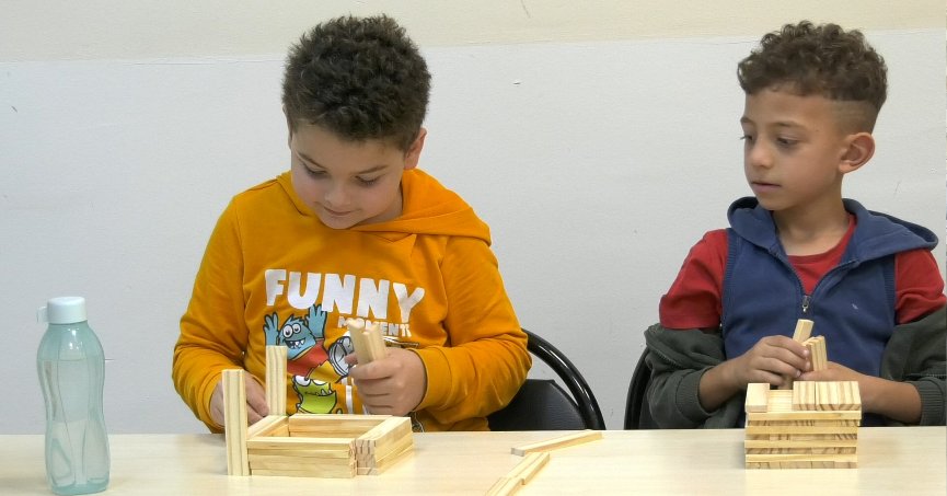 İşitme engelli çocuklara ‘Akıl Oyunları’ eğitimi