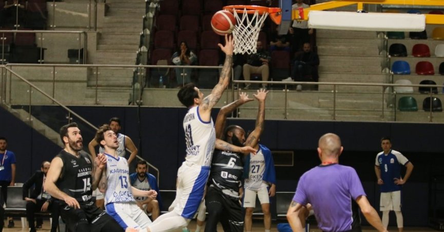 Kağıtspor evinde mağlup oldu 77-92