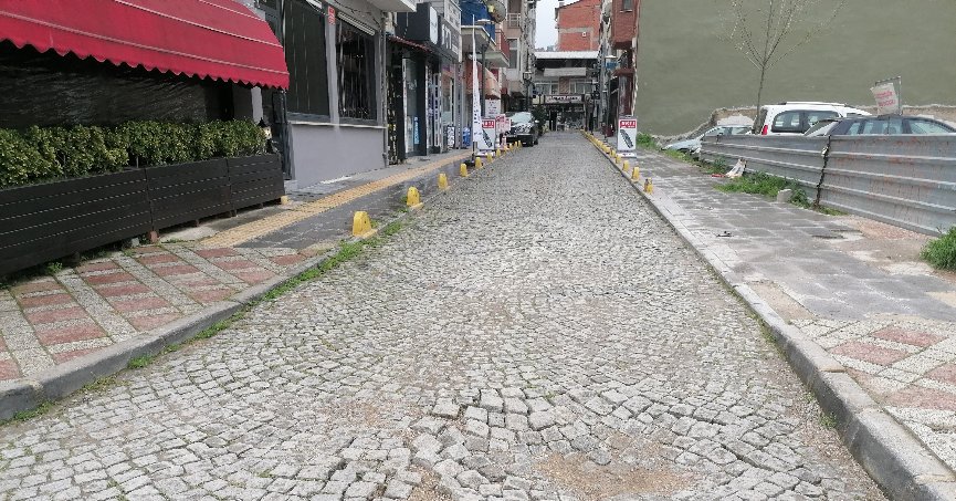 40. Sokak’ta zemin düzenlemesi yapılmalı