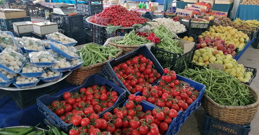 Pazar tezgahlarında  ürün çeşitliliği arttı
