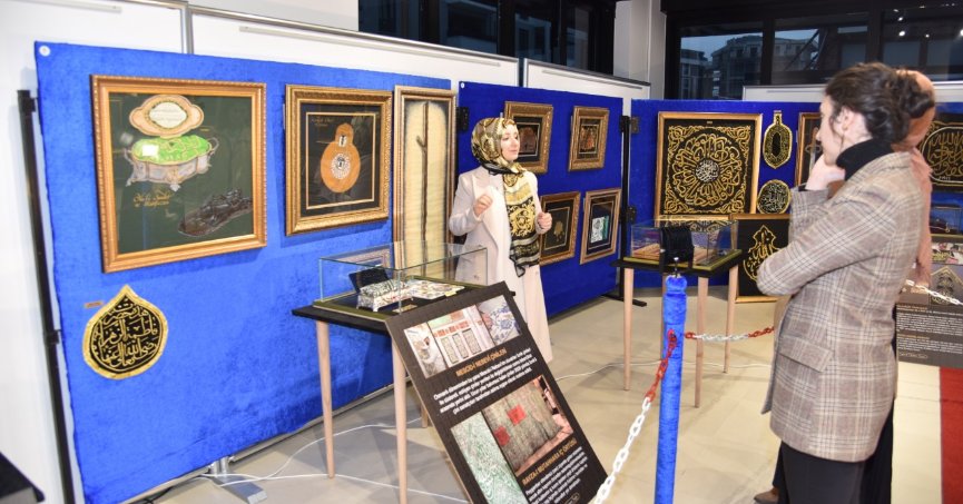 Kutsal emanetler  sergisi açıldı