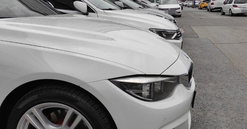 Bayram öncesi kiralık araçlara yoğun talep fiyatları arttırdı