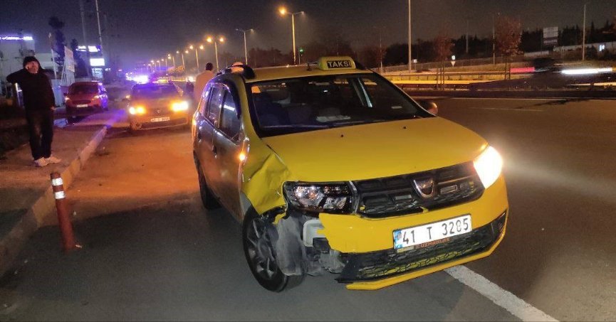 Ticari taksinin çarptığı yaya yaralandı