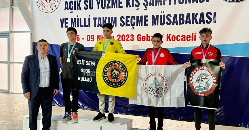 Körfezli yüzücülerden önemli başarı