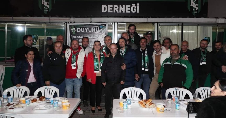 Üçyol Kocaelisporlular Derneği iftar yemeği verdi