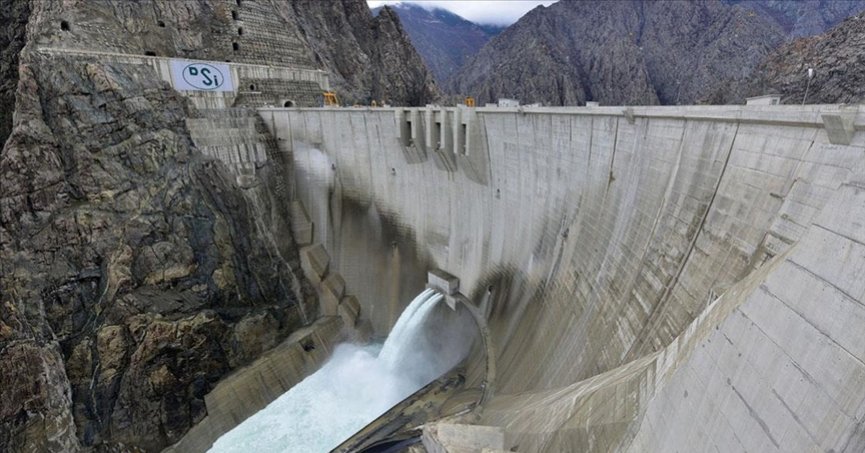 Hidroelektrik santrallerinde yılın üretim rekoru kırıldı