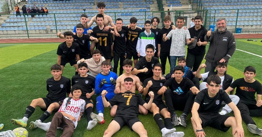 Kartepeli gençler Play-Off’ta