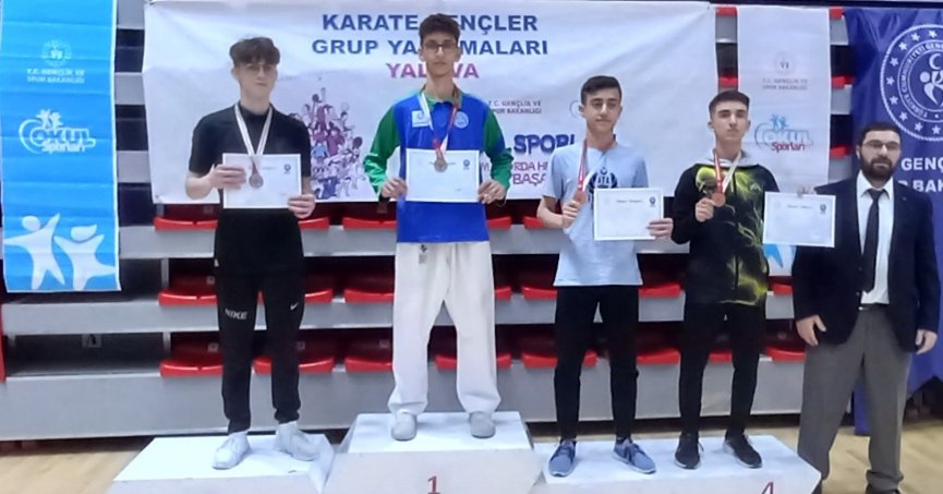 Karatede Çayırova'ya 6 madalya