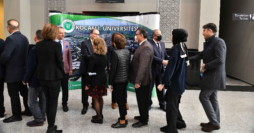 Kocaeli Üniversitesi’nde  bayramlaşma töreni