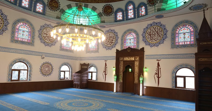 Eseler Camii ibadete açıldı