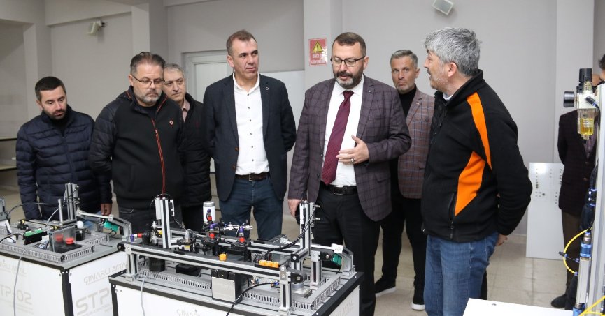 Büyükşehir’den meslek  lisesi öğrencilerine destek