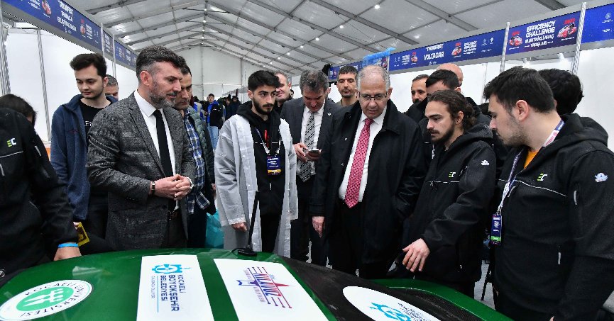 Cantürk’ten Teknofest’te yarışacak gençlere ziyaret