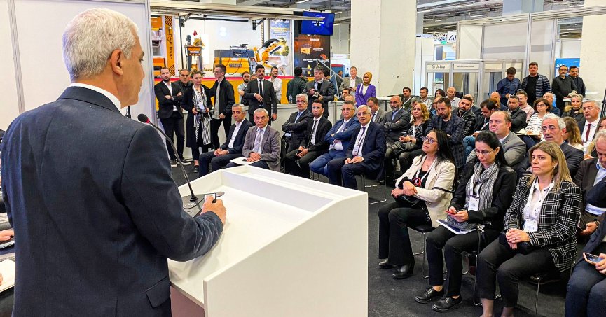 Sağlık,su yönetimi panelinde tecrübelerini paylaştı