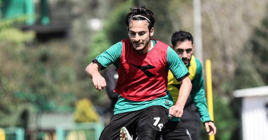 4 futbolcumuz sınırda