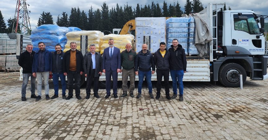 Gölcük’ten Hatay’a yardımlar sürüyor