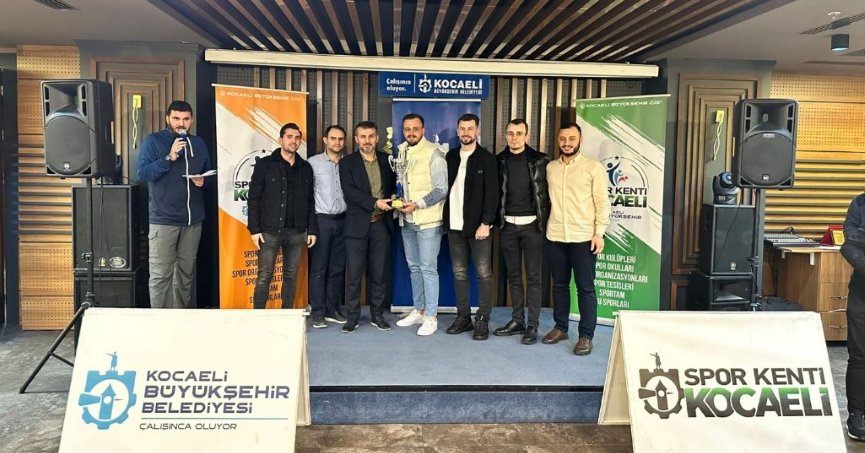 Kazandıkları ödülleri çocuklara gönderdiler