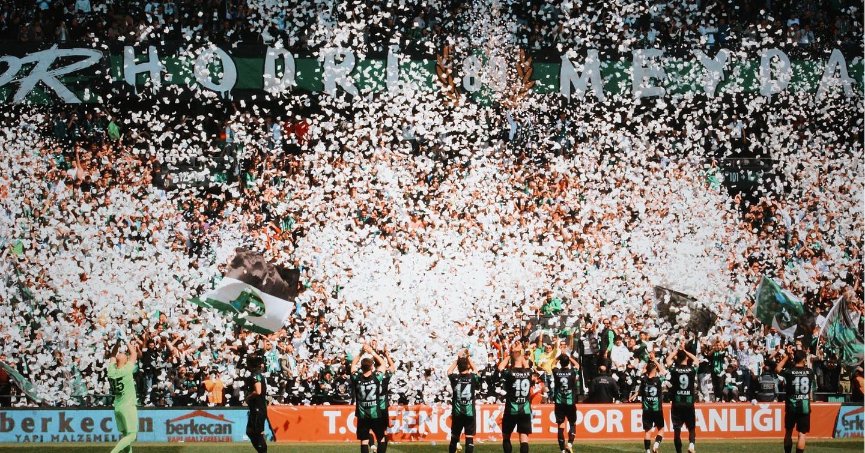 Taraftar şov yaptı