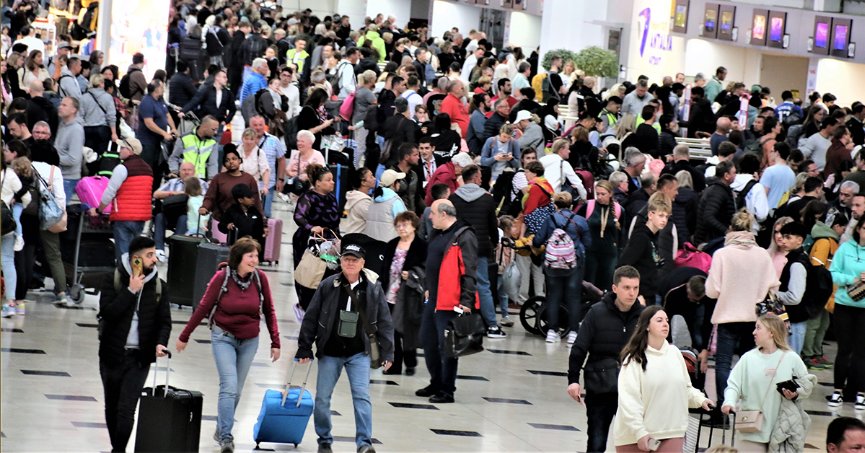 Turizm kenti Antalya rekorla devam ediyor